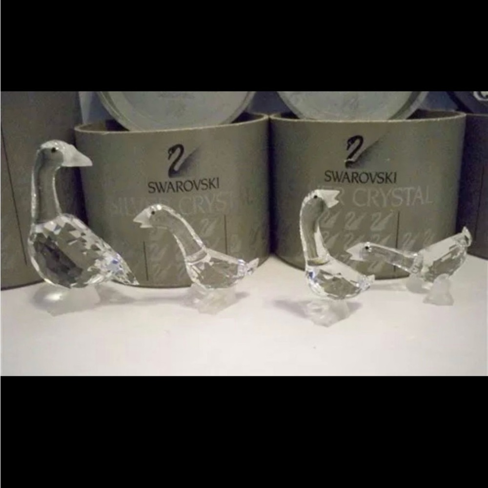 SWAROVSKI RETIRED MOTHER GOOSE AND 3 GOSLINGS